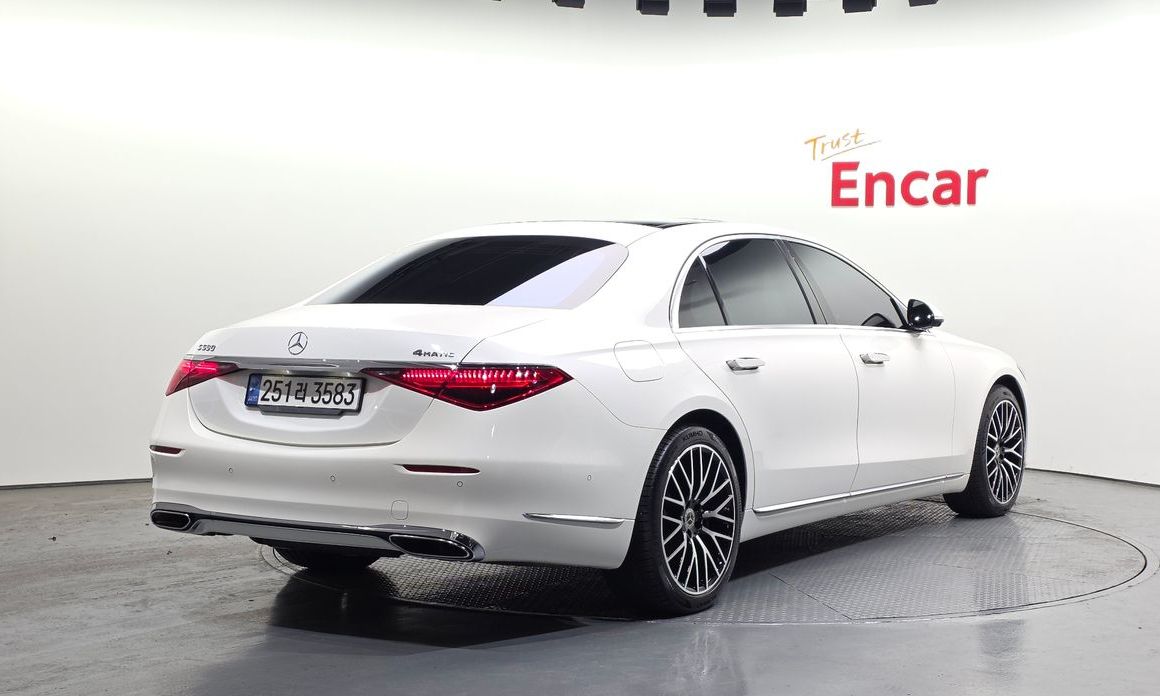 Mercedes-Benz S-Class S580L 4MATIC, 2022