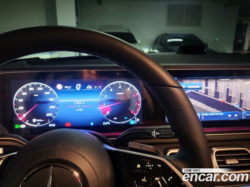 Mercedes-Benz GLE-Class GLE450 4MATIC AMG Line, 2025