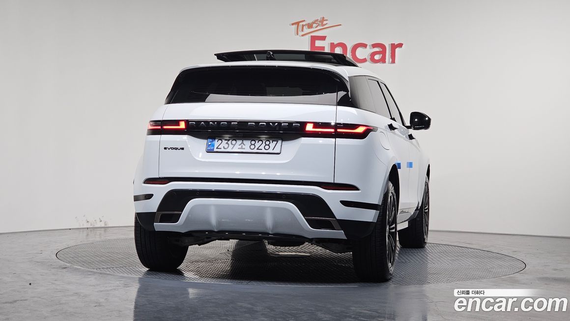 Land Rover Range Rover Evoque P250 Dynamic SE, 2024