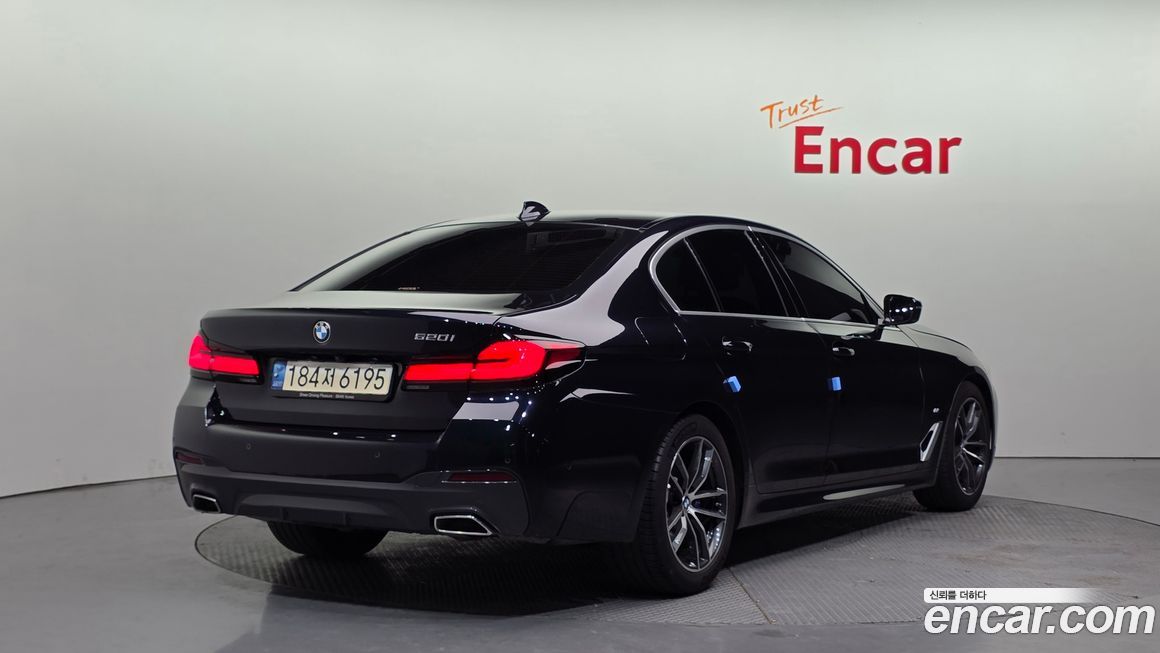 BMW 5-Series 520i M Sport, 2023