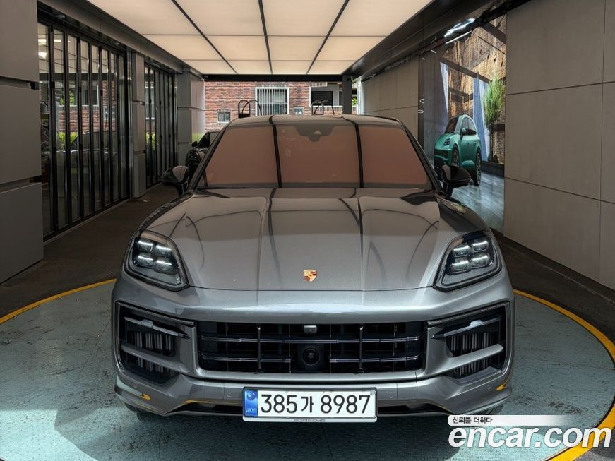 Porsche Cayenne 4.0 GTS Coupe, 2025