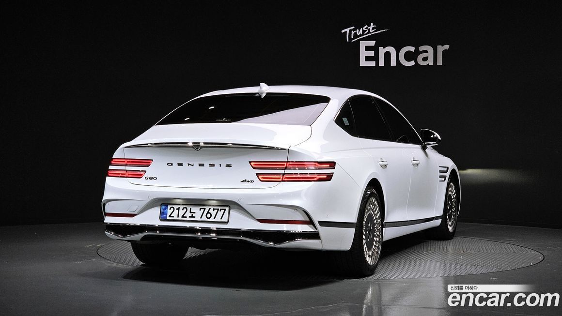 Genesis G80 Gasoline 2.5 Turbo AWD, 2025