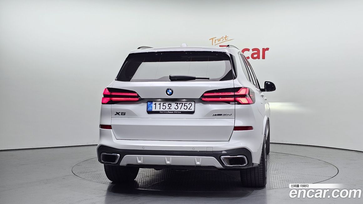 BMW X5 xDrive 30d M Sport, 2025