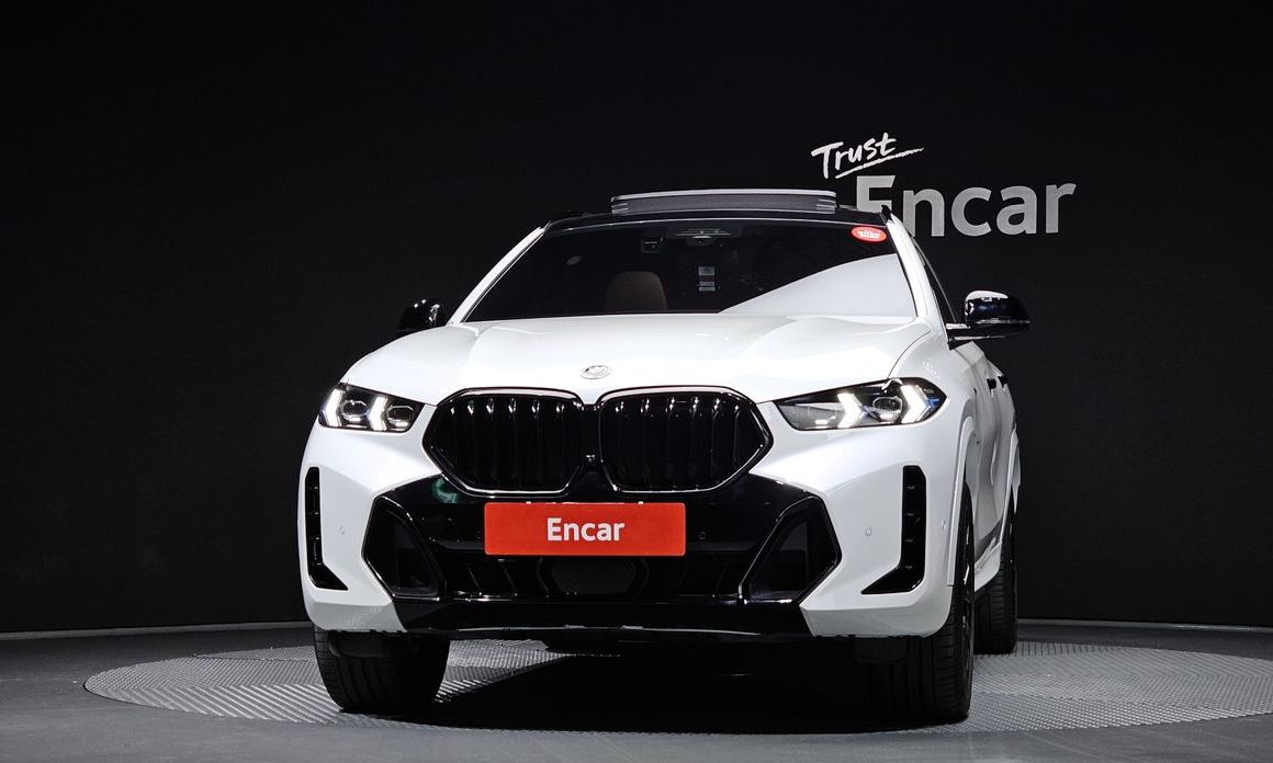 BMW X6 xDrive40i M Sport, 2024