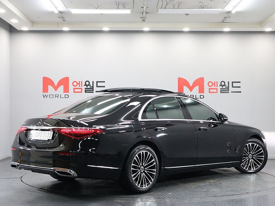 Mercedes-Benz S-Class S350 d, 2022