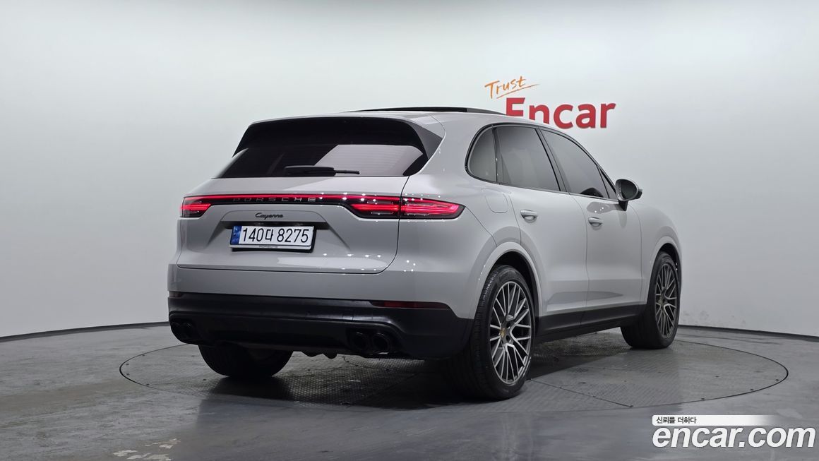 Porsche Cayenne 3.0 PLATINUM EDITION, 2023