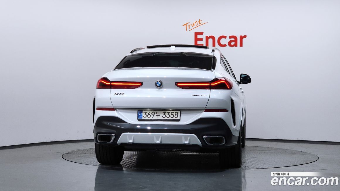 BMW X6 xDrive40i M Sport, 2024