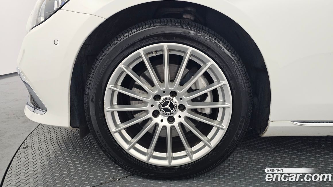 Mercedes-Benz E-Class E250 Exclusive, 2022