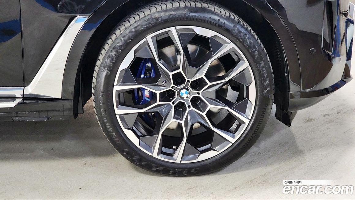 BMW X7 xDrive 40i M Sport 6STR, 2024