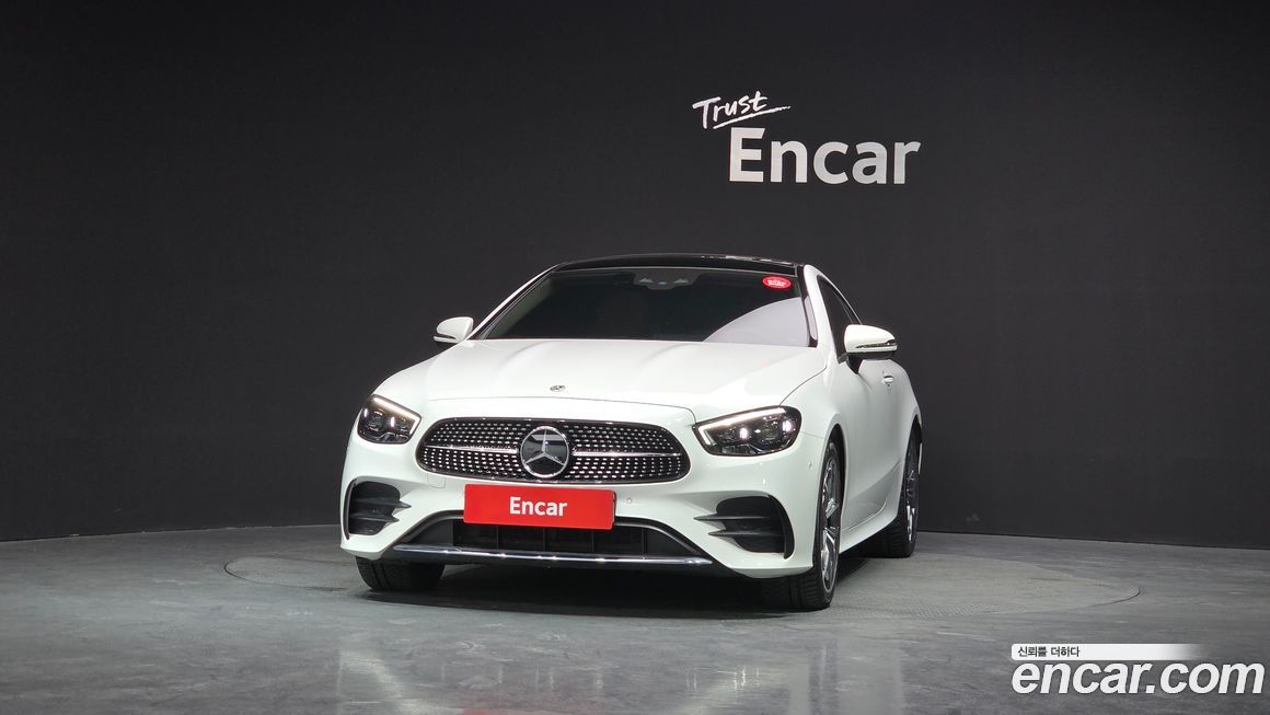 Mercedes-Benz E-Class E300d 4MATIC Coupe, 2022