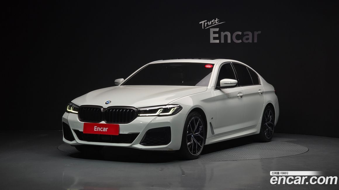 BMW 5-Series 530i M Sport Package, 2022