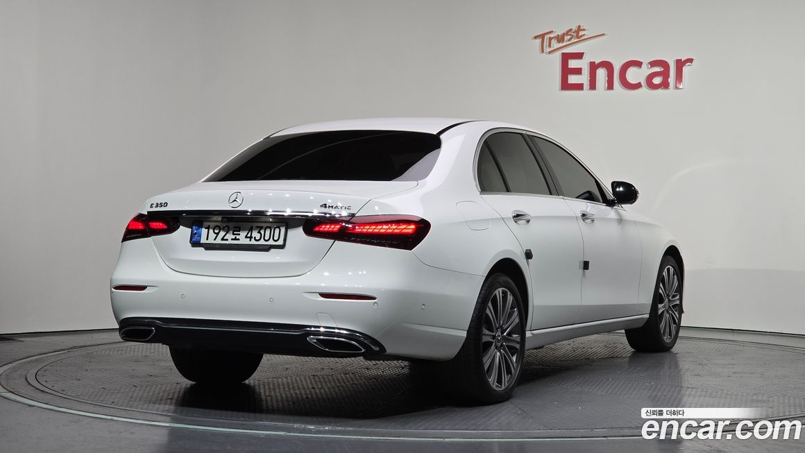 Mercedes-Benz E-Class E350 4MATIC Exclusive, 2023