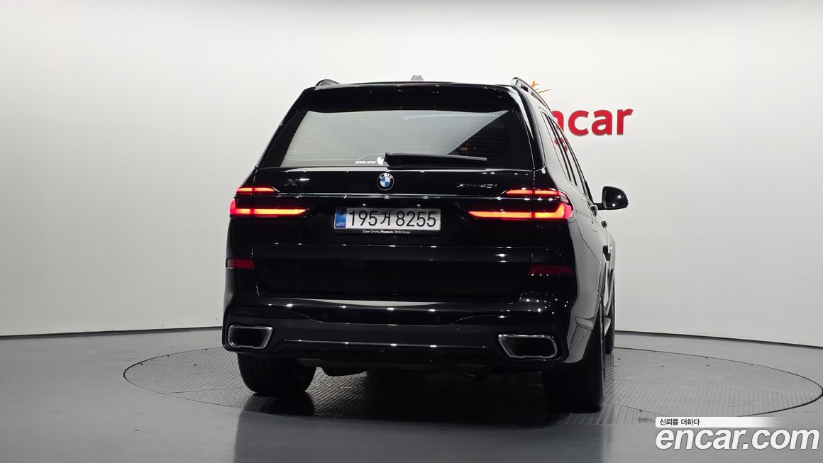 BMW X7 xDrive 40i M Sport 6STR, 2025