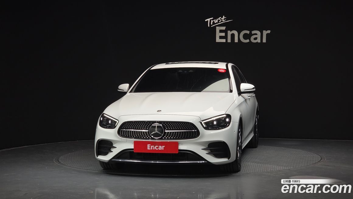 Mercedes-Benz E-Class E220d 4MATIC AMG Line, 2023