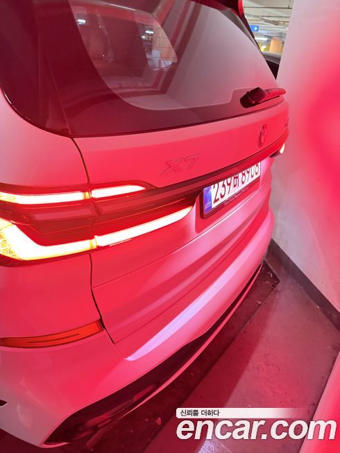 BMW X7 xDrive 40i M Sport 6STR, 2025