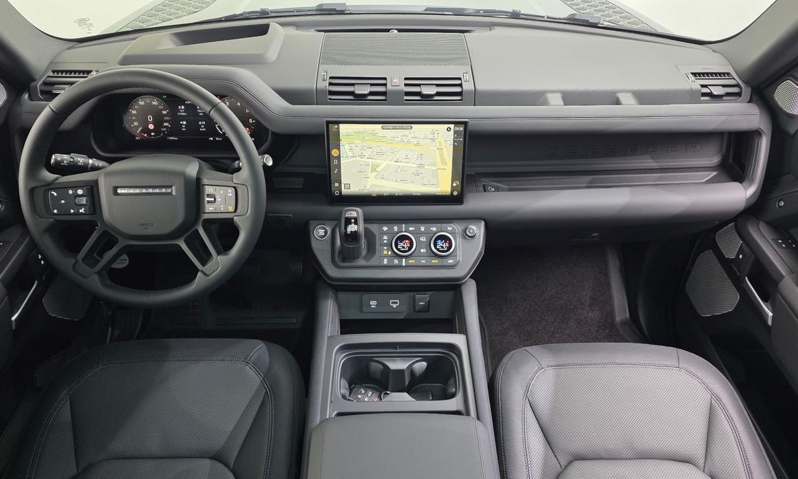 Land Rover Defender 130 P400 Outbound, 2024