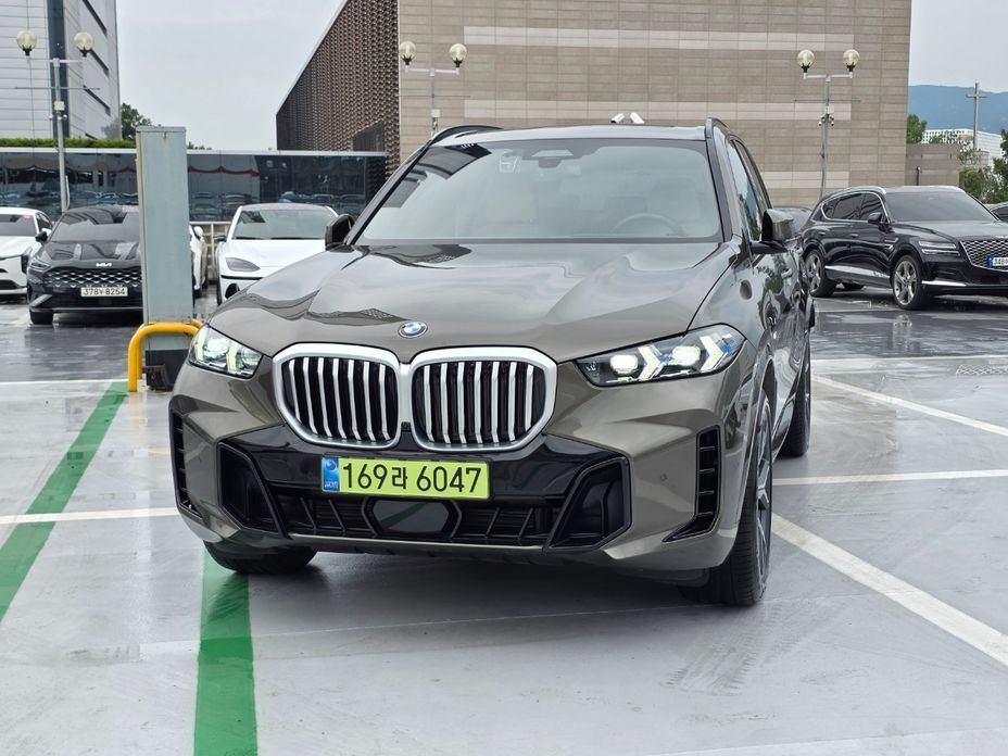 BMW X5 xDrive 40i M Sport, 2025