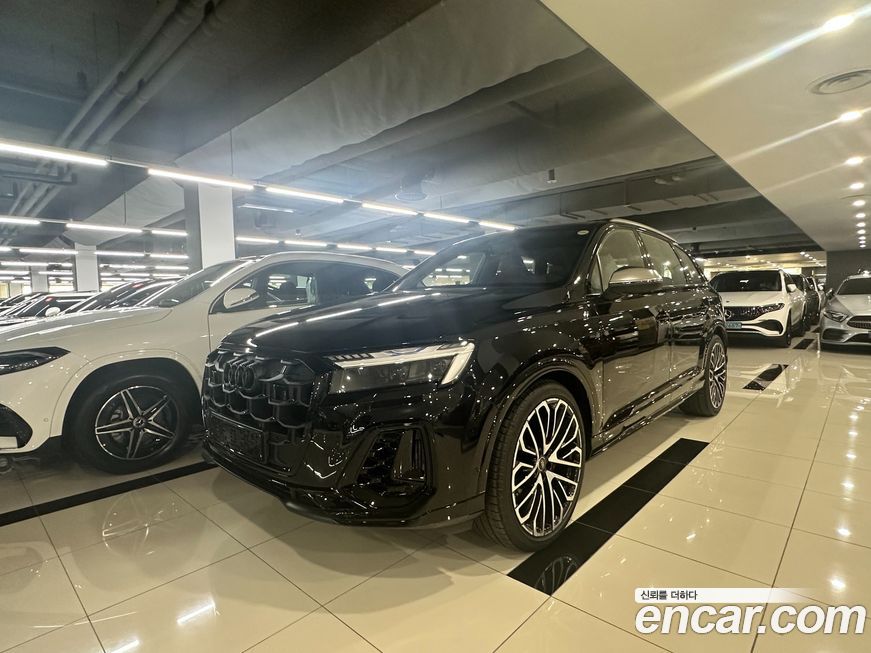 Audi SQ7 4.0 TFSI Quattro, 2026