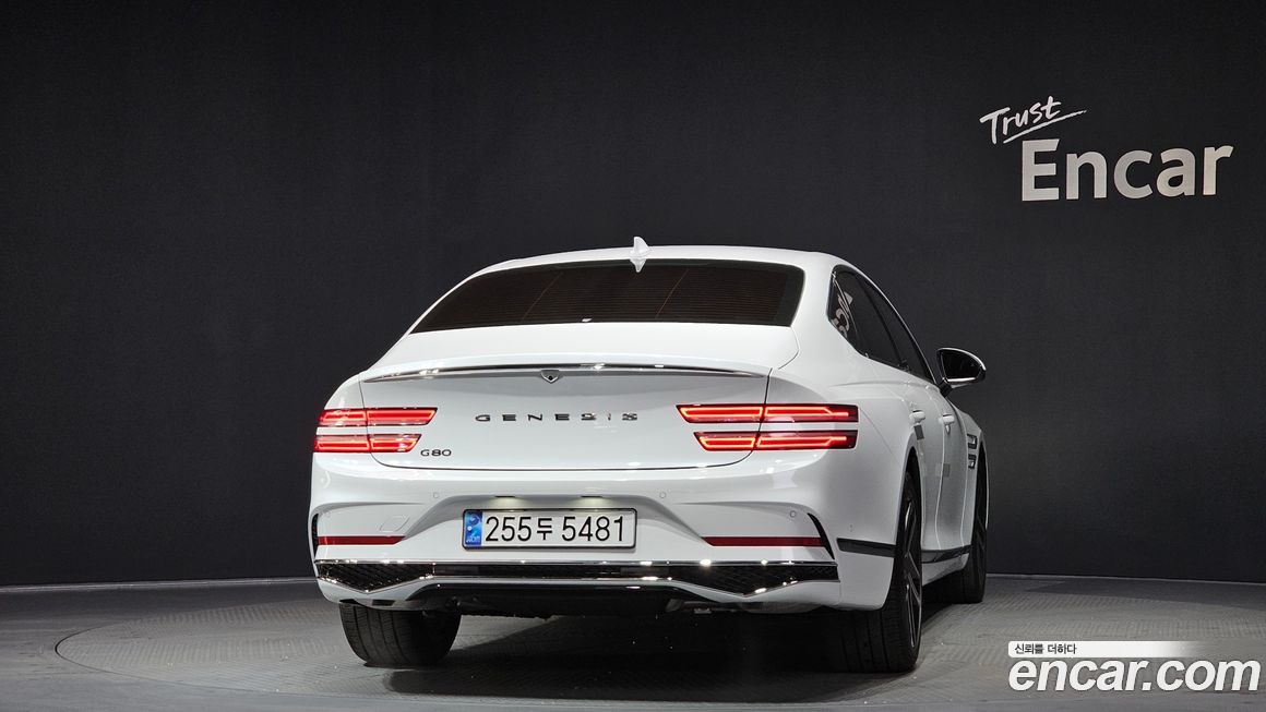 Genesis G80 Gasoline 2.5 Turbo 2WD, 2025