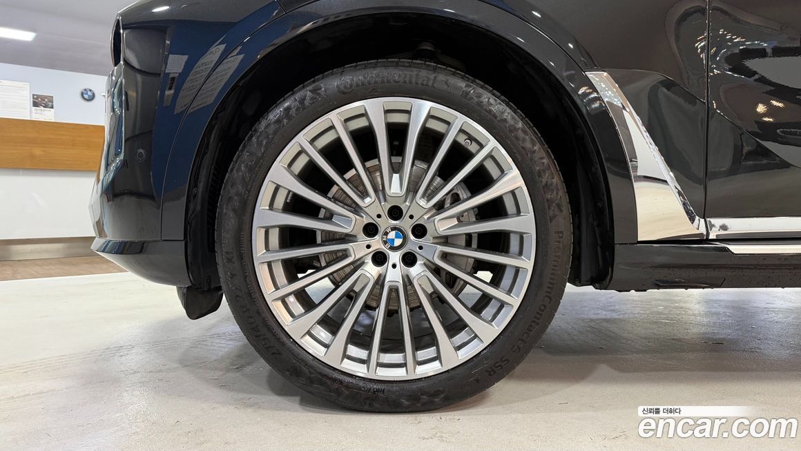 BMW X7 xDrive 40i Design Pure Excellence 6-Seater, 2024