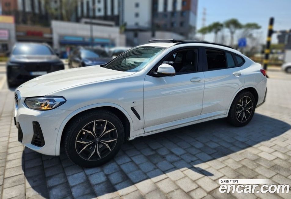 BMW X4 xDrive20i M Sport, 2023
