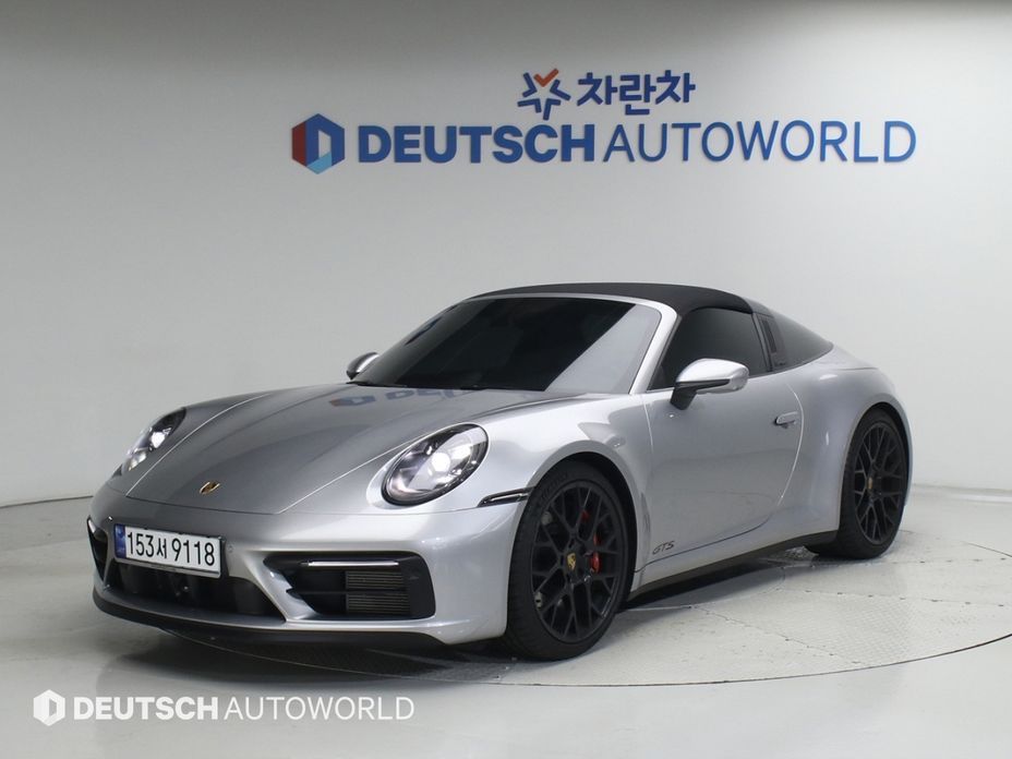 Porsche 911 Targa 4 GTS, 2024