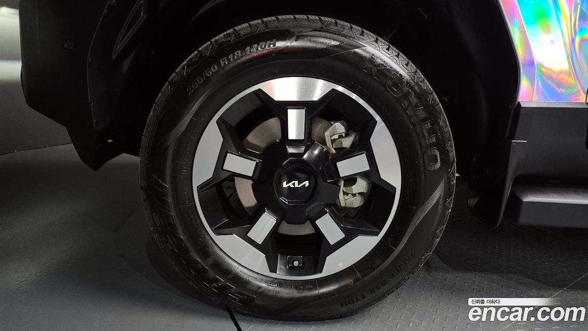 Kia Tasman 2.5T Gasoline 4WD, 2026