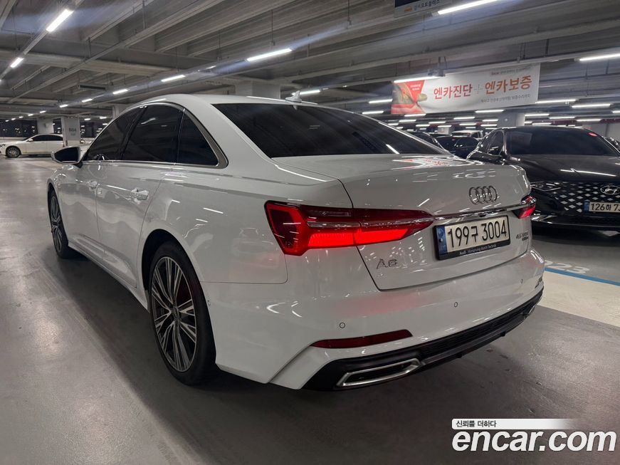Audi A6 45 TFSI Quattro Premium, 2023