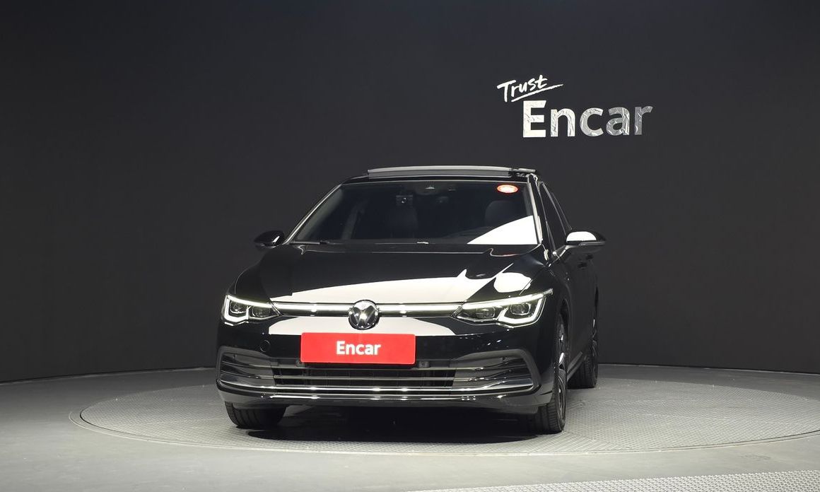 Volkswagen Golf 2.0 TDI Prestige, 2024