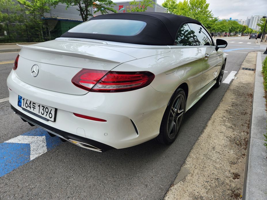 Mercedes-Benz C-Class C200 Cabriolet, 2022