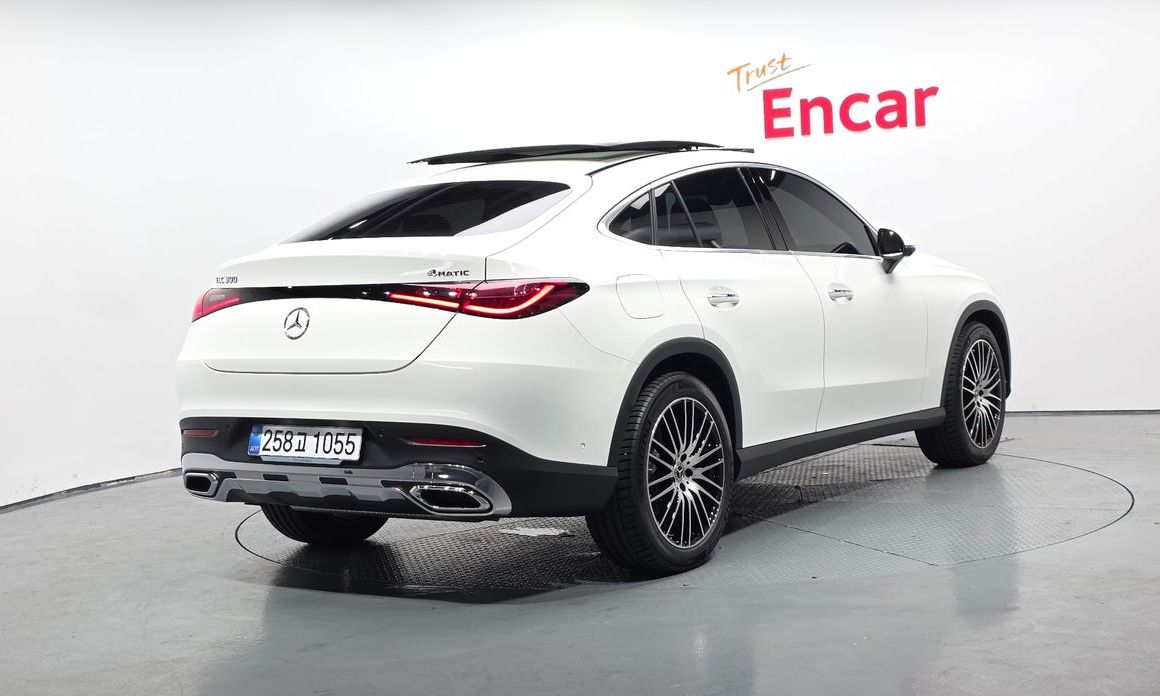 Mercedes-Benz GLC-Class GLC300 4MATIC Avnatgarde Coupe, 2026
