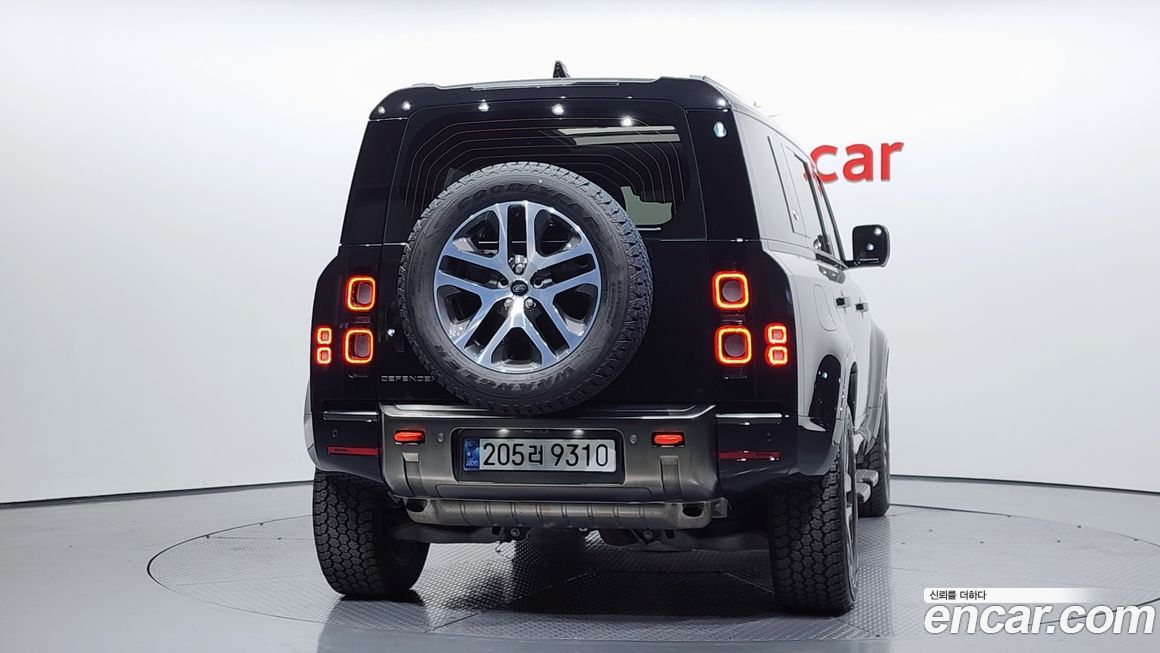 Land Rover Defender 110 P400 X, 2024