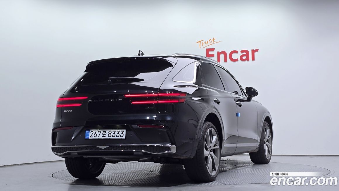 Genesis GV70 2.5T Gasoline AWD, 2025