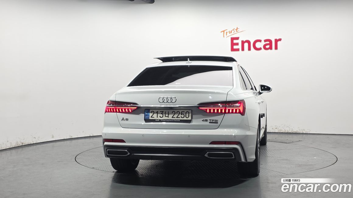 Audi A6 45 TFSI Quattro Premium, 2023