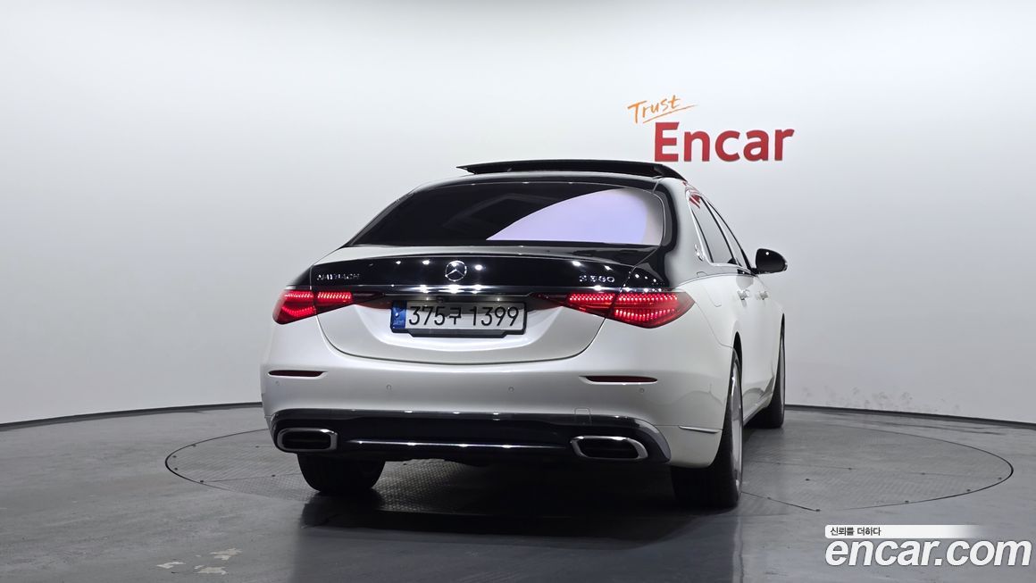 Mercedes-Benz S-Class Maybach S580 4MATIC, 2021