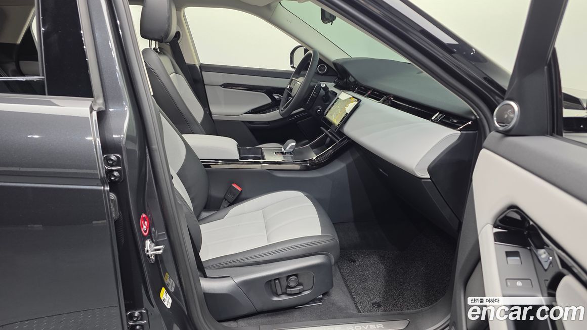 Land Rover Range Rover Evoque P250 Dynamic SE, 2025