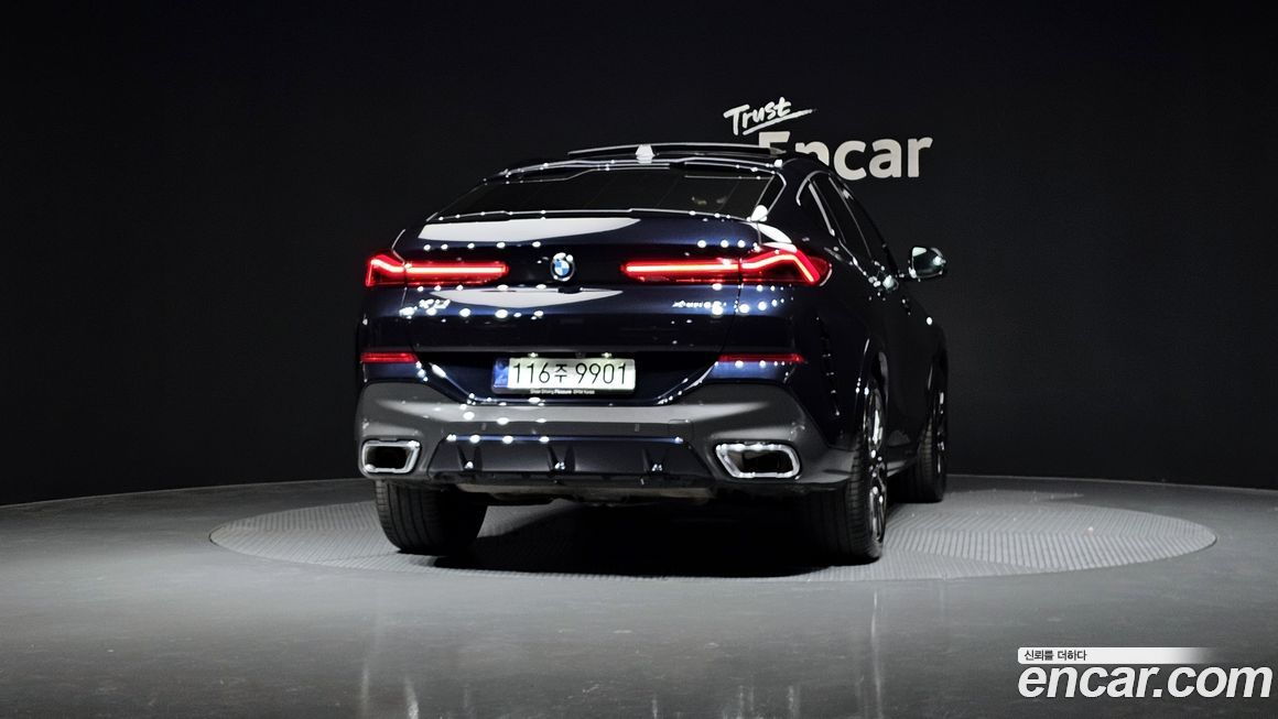 BMW X6 xDrive40i M Sport, 2025