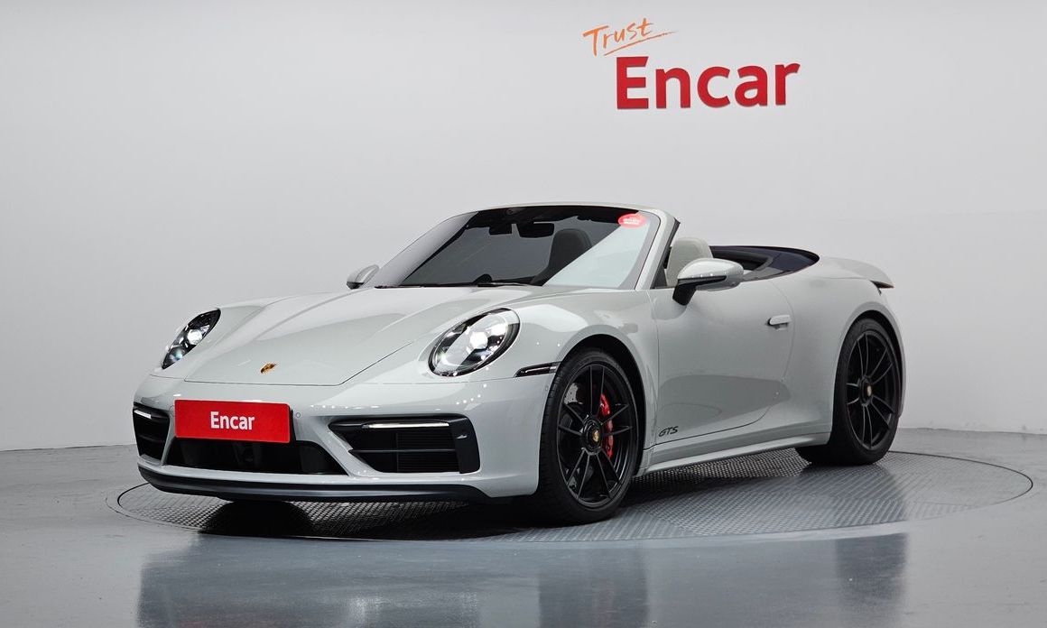 Porsche 911 Carrera GTS Cabriolet, 2022