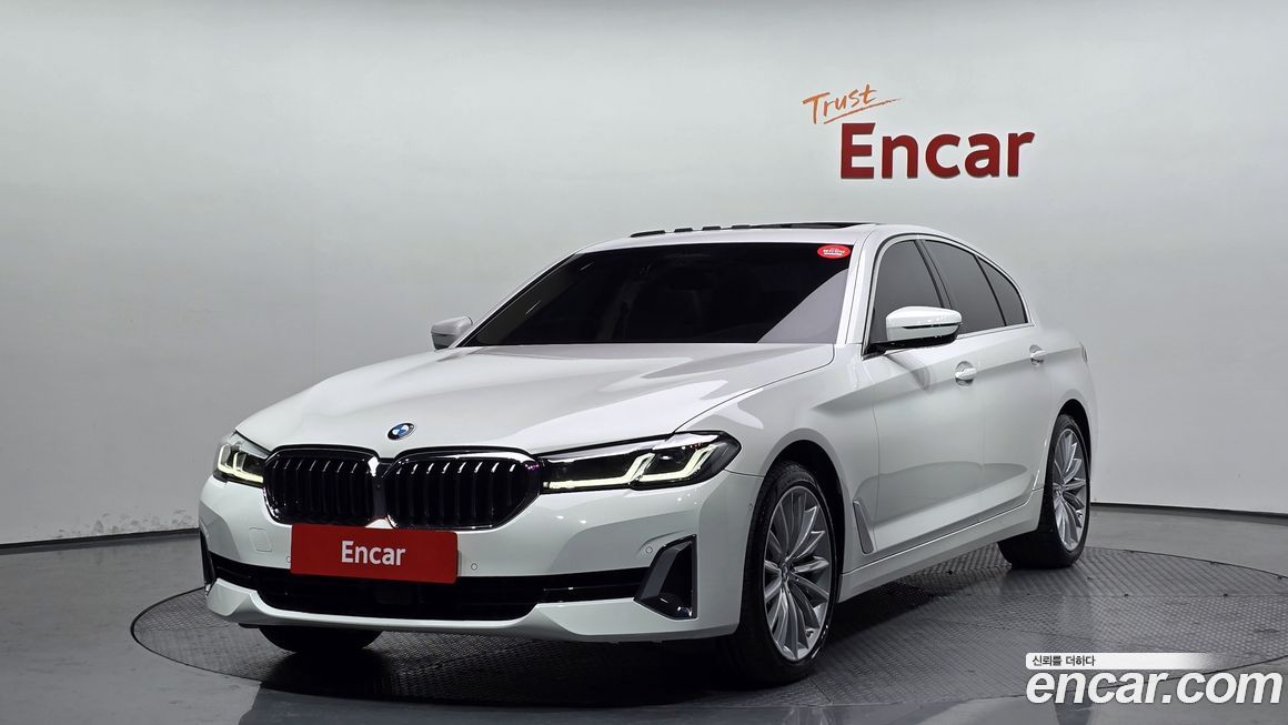 BMW 5-Series 530i xDrive Luxury, 2023