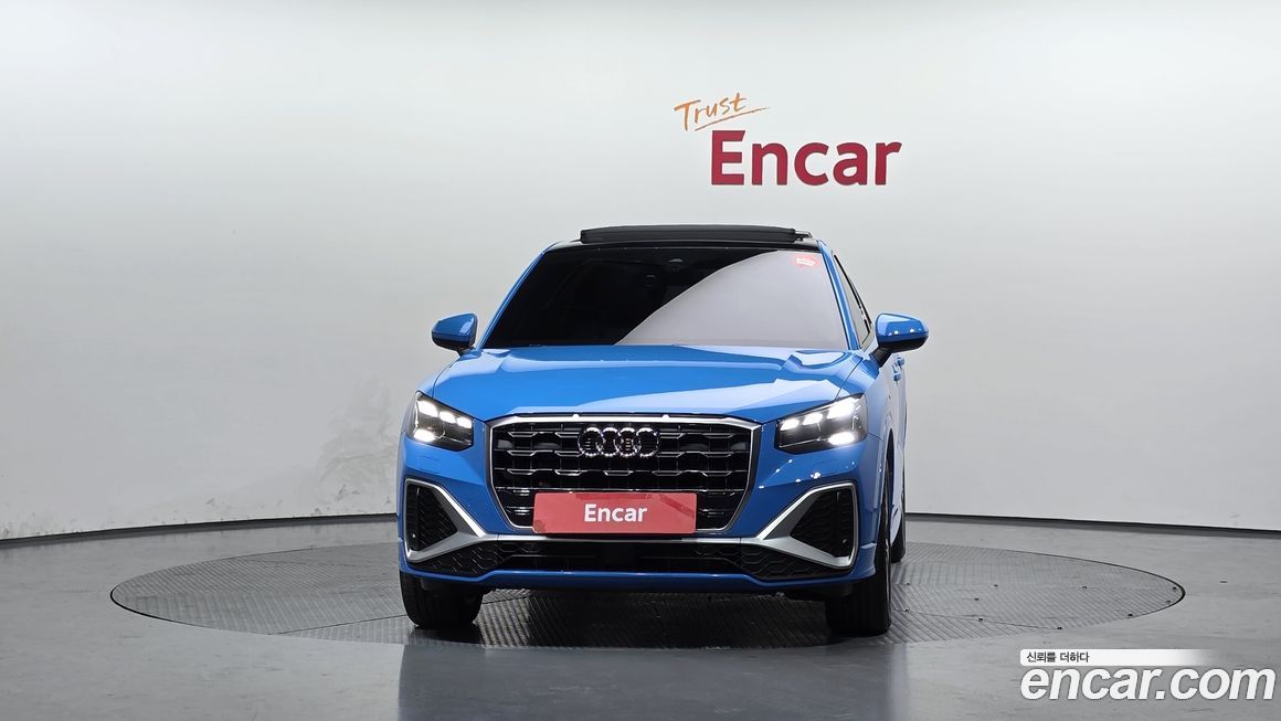 Audi Q2 35 TDI Premium, 2023