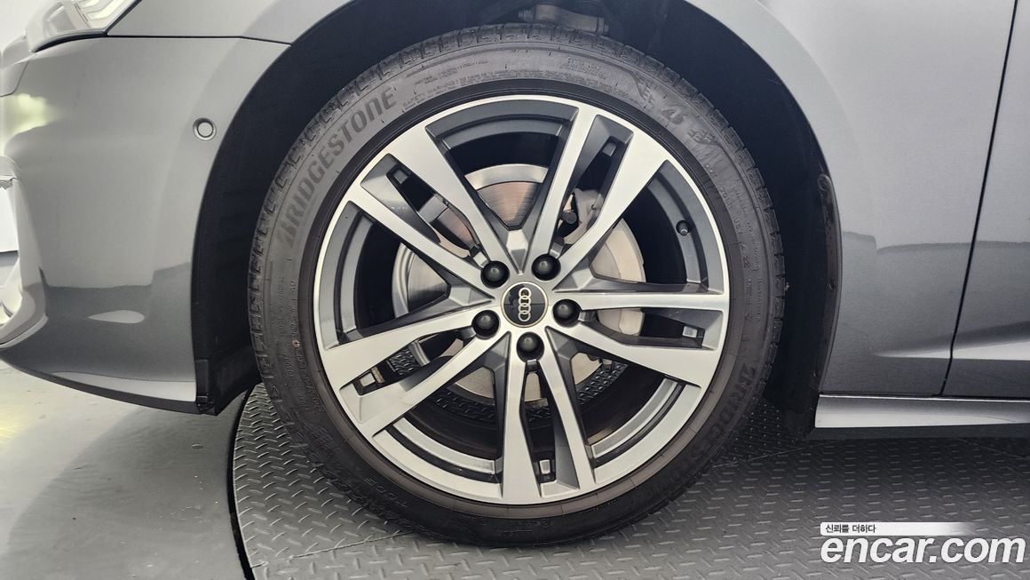 Audi A6 40 TDI Premium, 2023