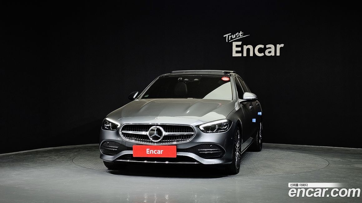 Mercedes-Benz C-Class C300 4MATIC Avantgarde, 2024