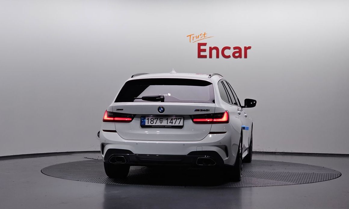 BMW 3-Series M340i xDrive Touring Performance, 2022