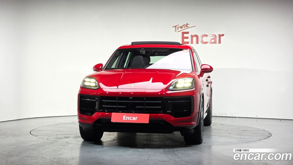 Porsche Cayenne 4.0 GTS, 2025