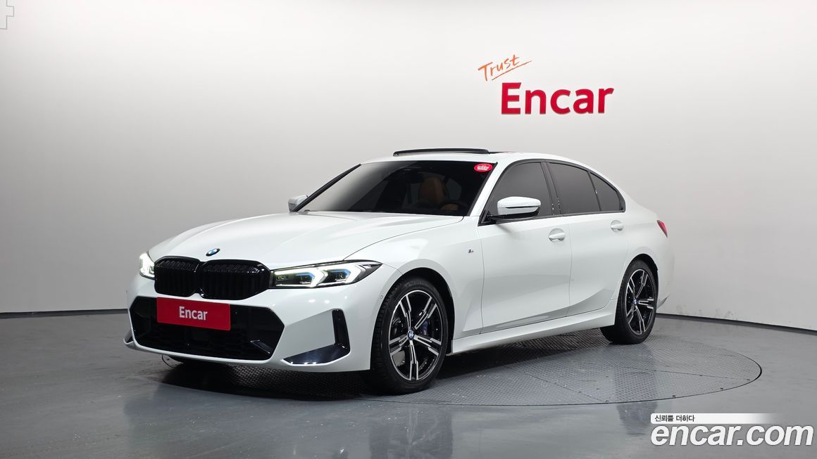 BMW 3-Series 320i M Sport, 2025