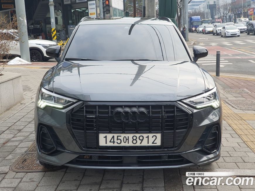 Audi Q3 40 TFSI Quattro Premium, 2025