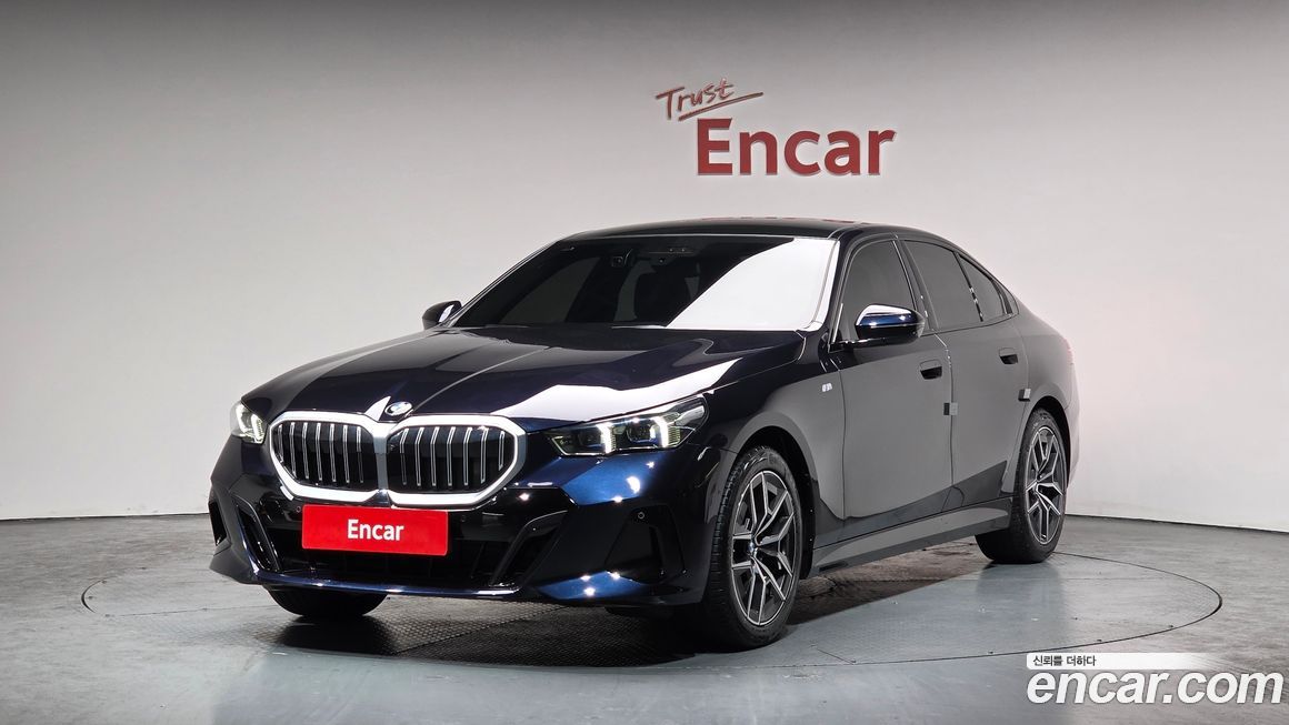 BMW 5-Series 520i M Sport, 2024