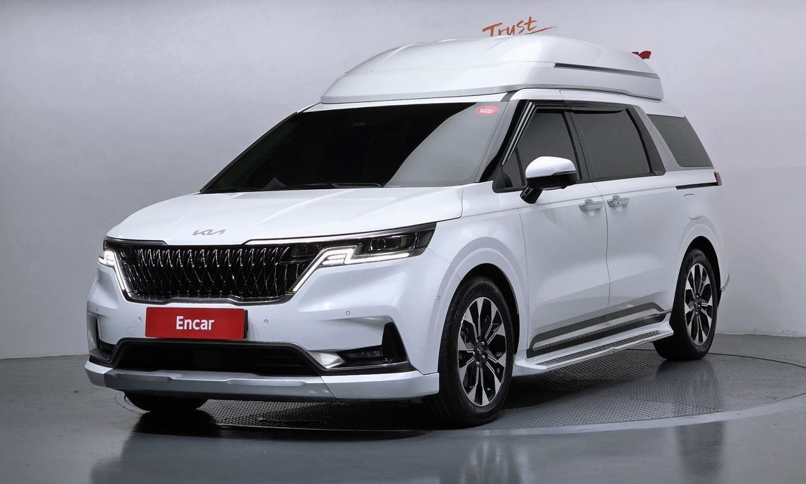 Kia Carnival 9-Seater Hi-Limousine, 2022