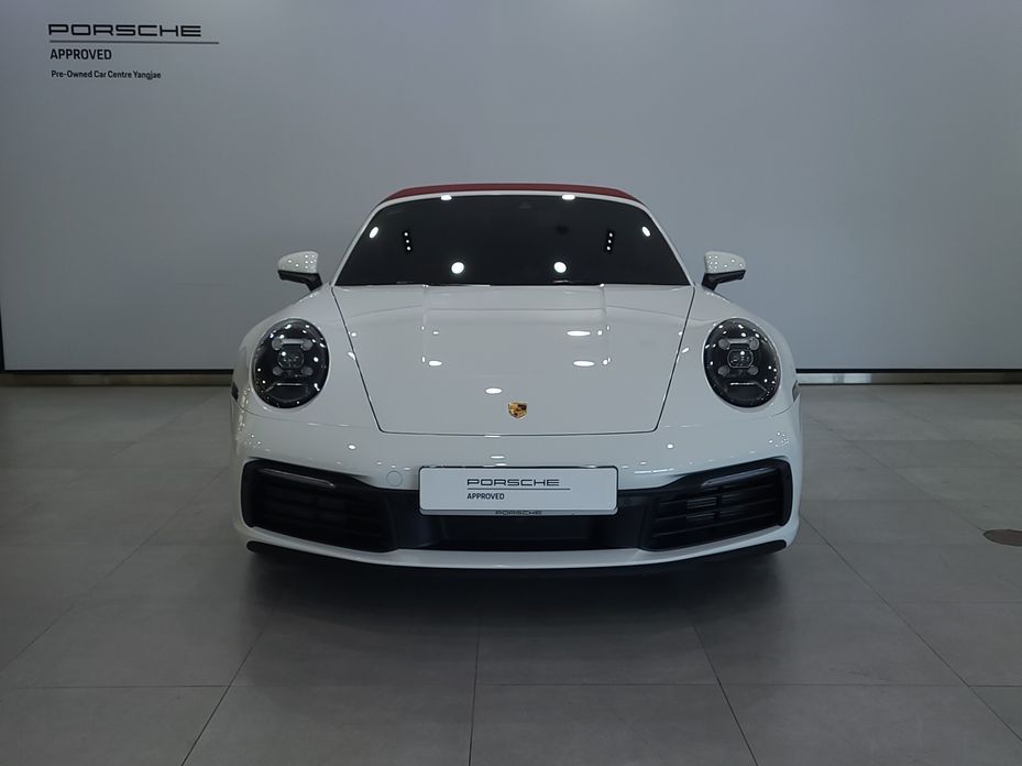 Porsche 911 Carrera 4 Cabriolet, 2024