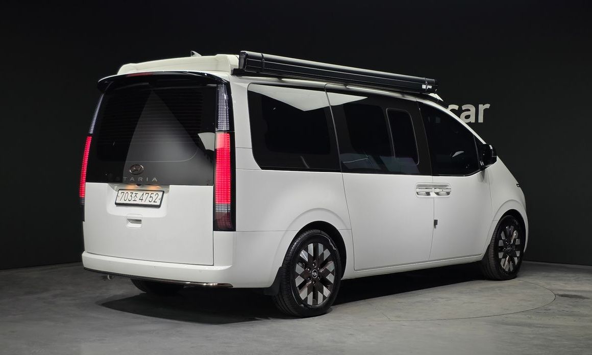 Hyundai Staria 2WD Camping Car, 2024